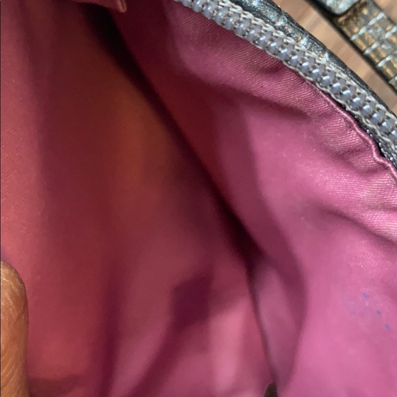 Authentic grey coach wristlet - Picture 5 of 6